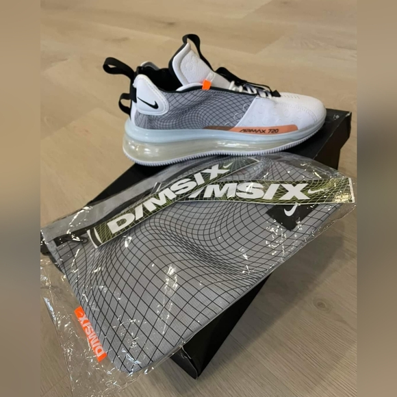 Nike air max 720 waves BRAND NEW IN BOX - Picture 4 of 4